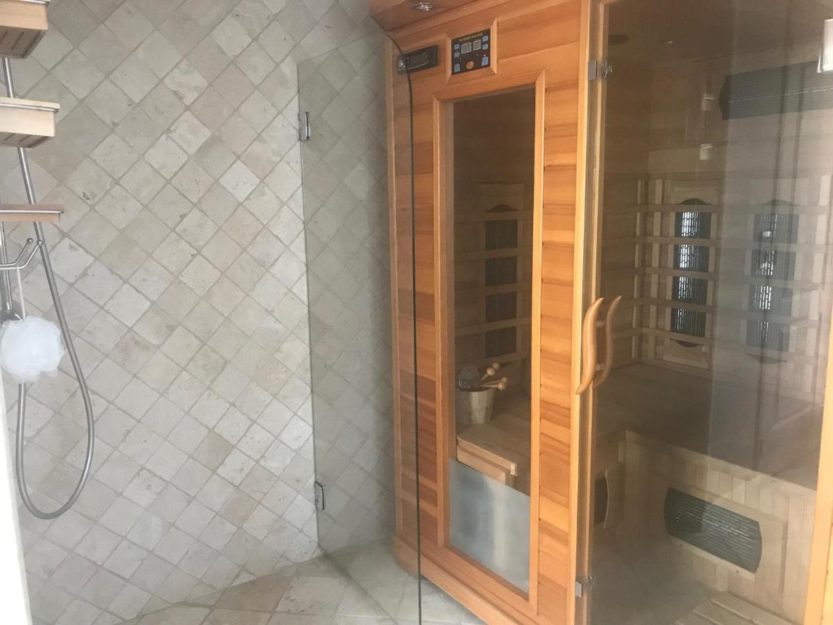 Chambres Chez L'Habitant Villa L'Ile Aux Anges Saint-André Eksteriør billede
